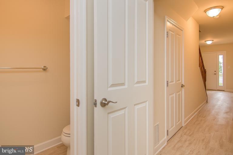 Foto principal - 527 Hotchkiss Dr