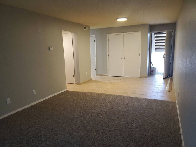 Interior Photo - Cimarron Apartments