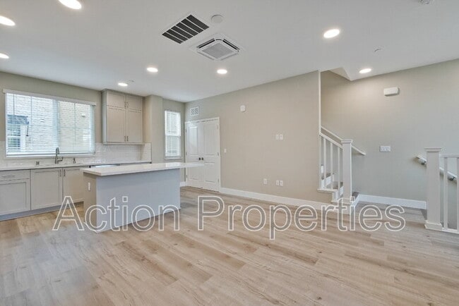 Photo - 549 Walker Dr Townhome