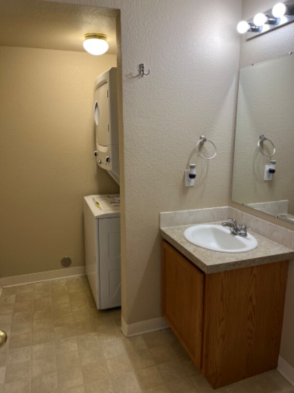 Foto del edificio - 4802 Maid Jessica St