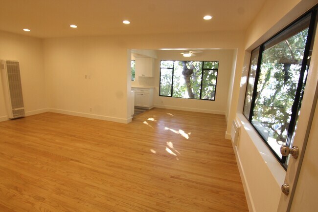 Foto del edificio - 1523 S Wooster St