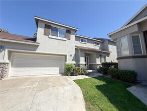 Building Photo - 821 N Siavohn Dr
