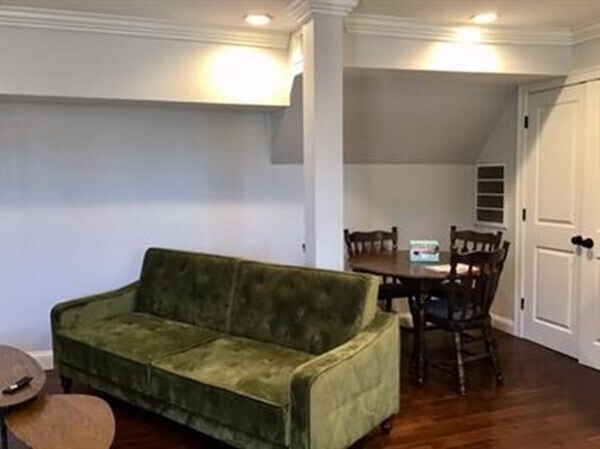 Foto del edificio - 142 Centre St