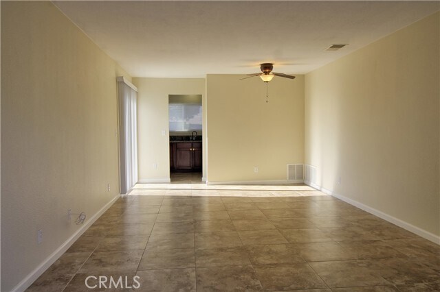 Foto del edificio - 5505 Wendy Ct