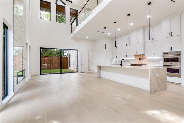 Foto del edificio - 4218 Bonham St