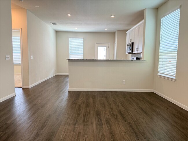 Foto del edificio - 10233 Cleartide Ln