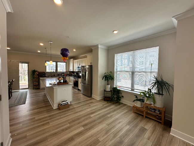 Foto del edificio - 3615 Artesian Ln