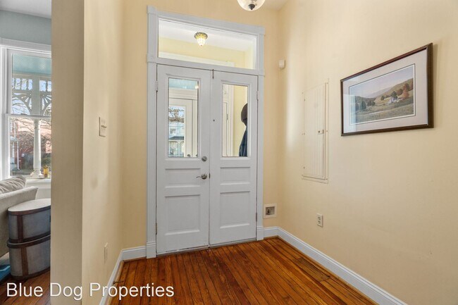 Foto del edificio - 3 br, 2.5 bath House - 706 N. 27th St.