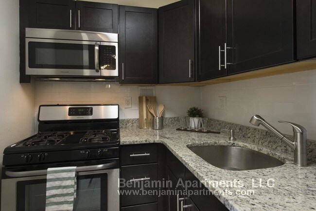 Foto del edificio - 185 Freeman St