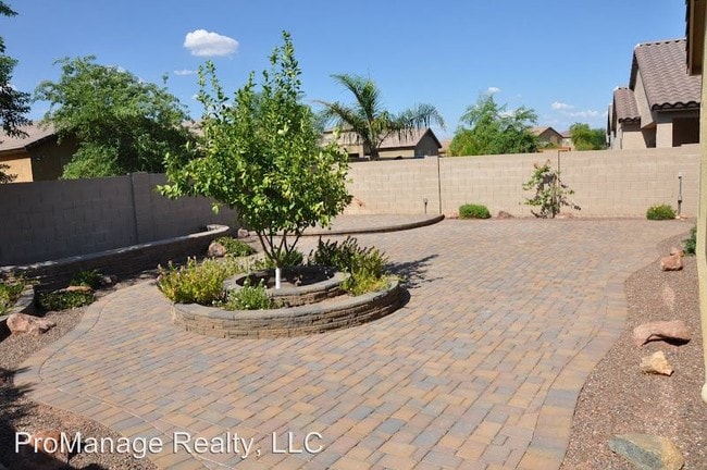 Building Photo - 11810 W Villa Chula Ct