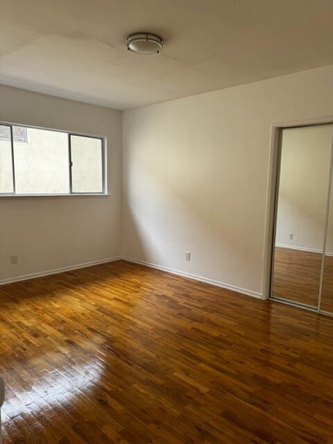 Foto del edificio - 625 N Hayworth Ave