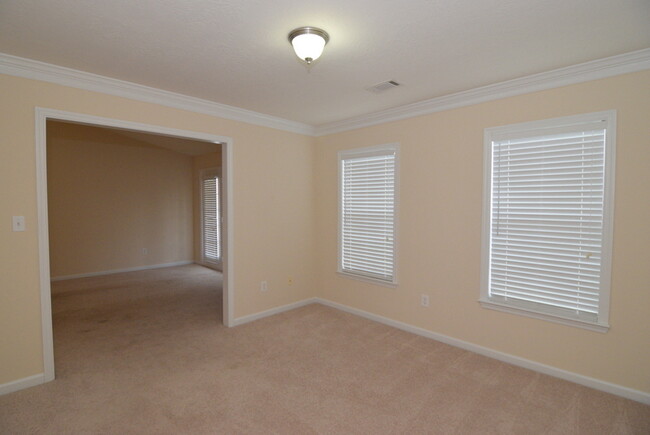 Building Photo - $1475 - 2 Bed/2 Bath house for rent in Wes...