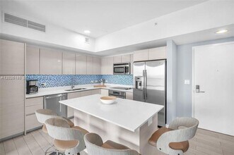 Building Photo - 2602 Halladale cu-T3105