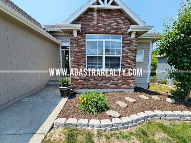 Building Photo - Fabulous Ranch Home in Liberty-Avaialable in MARCH!!