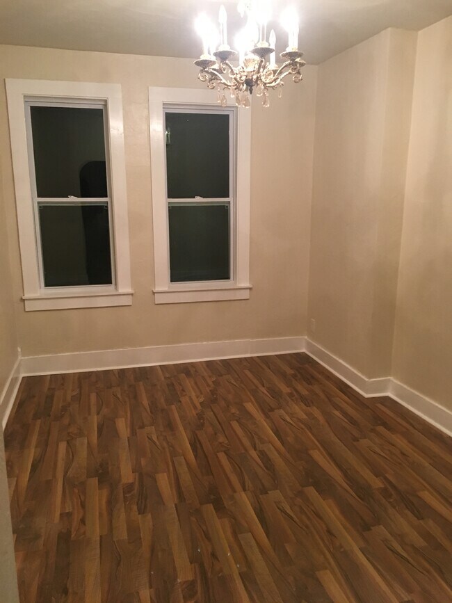 Foto del edificio - 139 E Wylie Ave