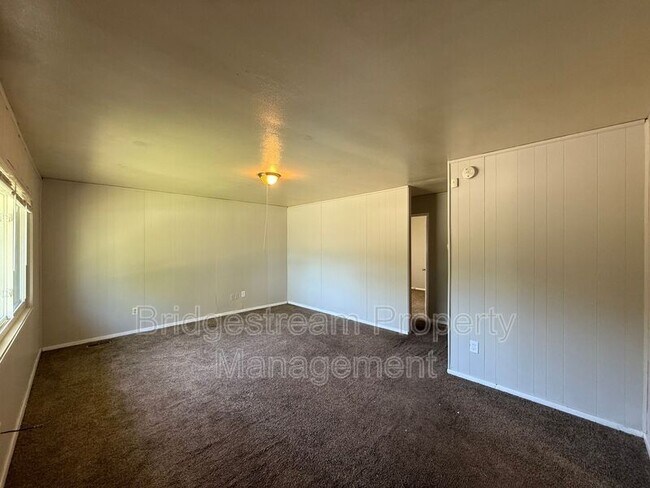 Foto del edificio - 1427 Stuben Dr