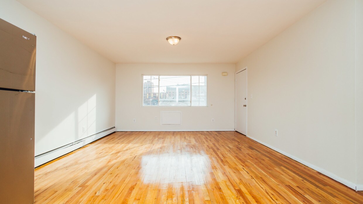 Foto principal - 319 Winthrop St