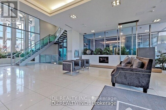 Photo du bâtiment - 9090 Yonge St