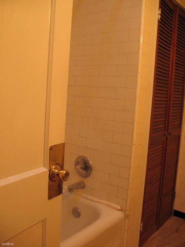 Foto del edificio - 863 N 21st St