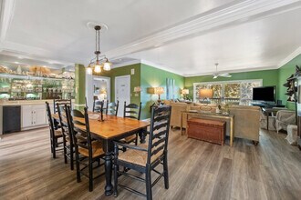 Building Photo - 723 Bonnyneck Dr