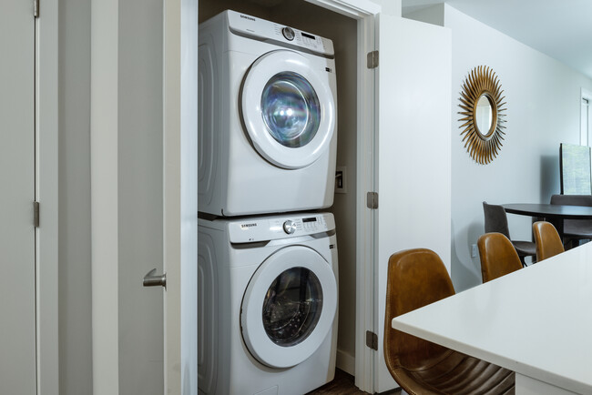 In-home washer and dryer - Avalon Brighton