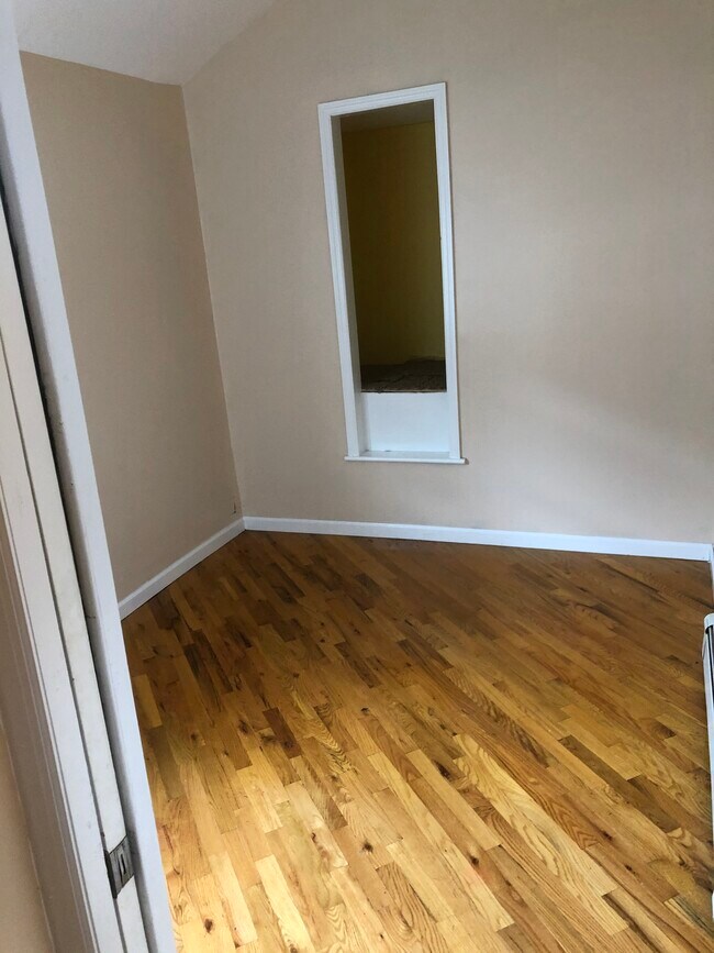 196 Hillcrest Ave, South Amboy, NJ 08879 House Rental in South Amboy