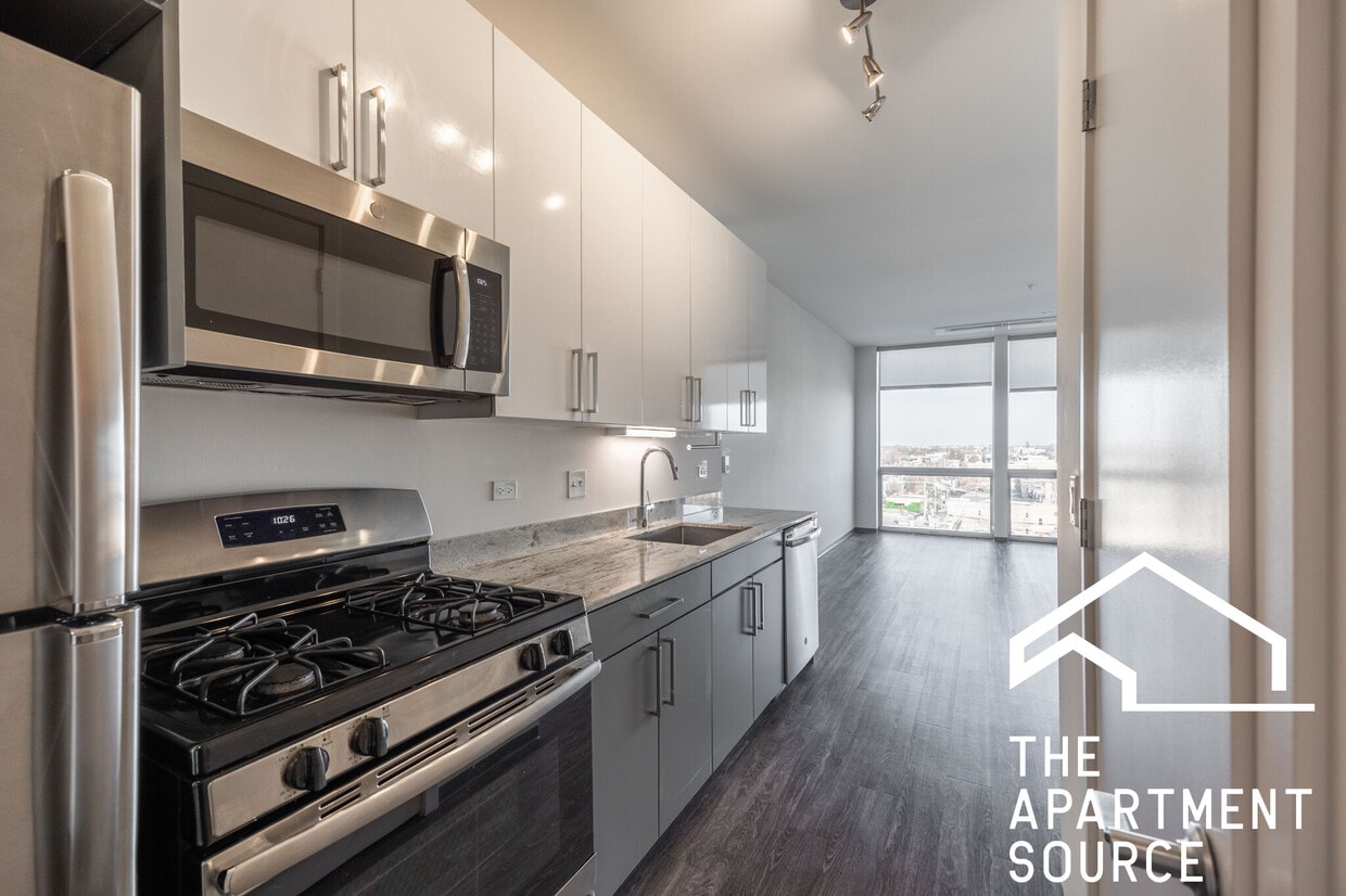 Photo - 2340 North California Ave. Unit 613