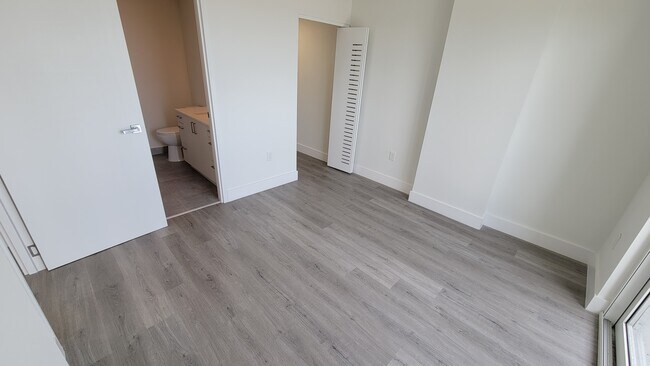 Foto del edificio - 860 E 28th St