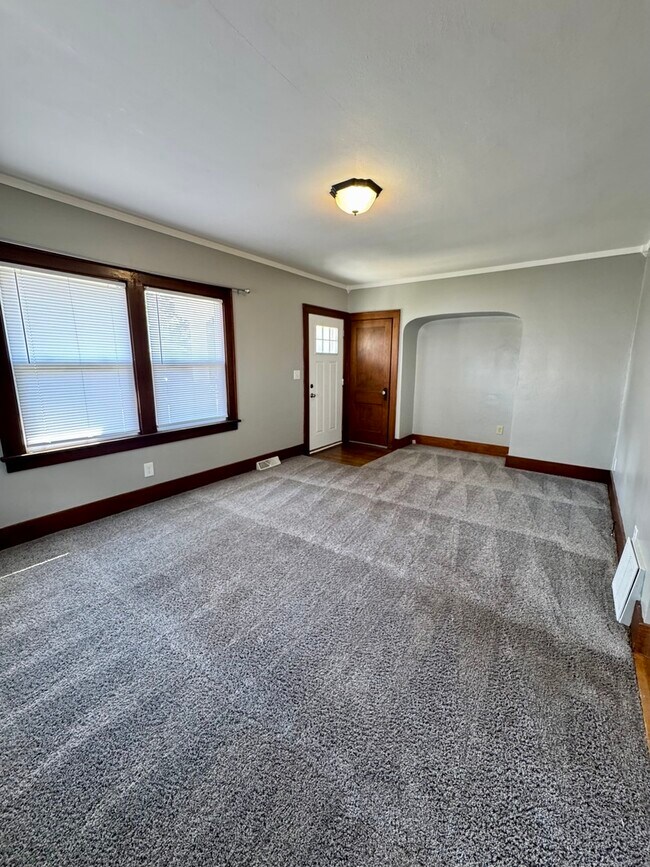 Foto del edificio - 416 E 29th Pl
