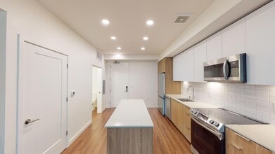 Interior Photo - 5421 at Dublin Station