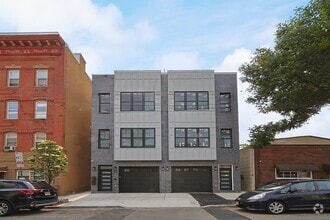 Building Photo - 40 Wright Ave