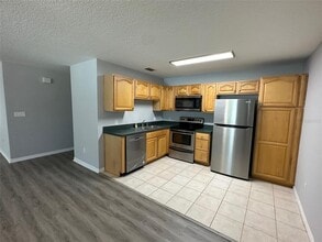 Building Photo - 605 2nd Ave E