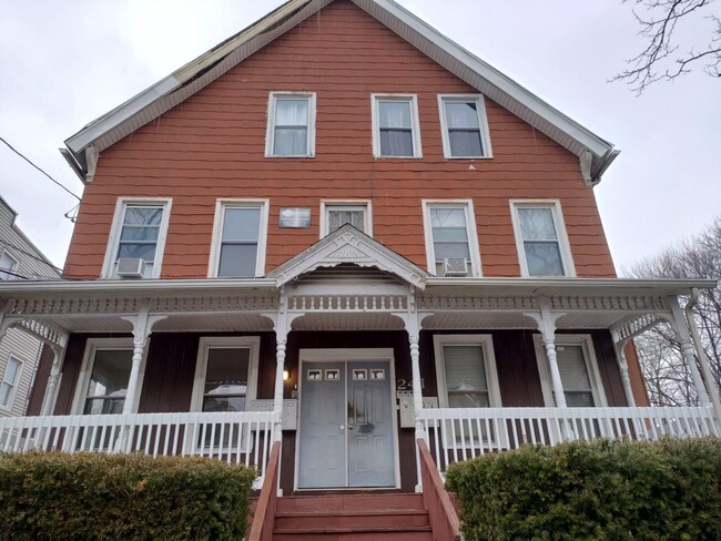 Building Photo - 241 W Ivy St