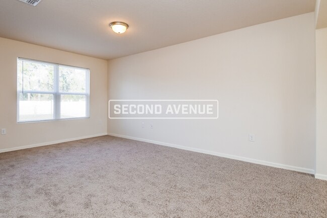 Building Photo - 29 Rockwell Ln