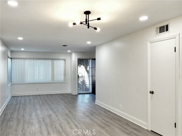 Foto del edificio - 4804 Del Amo Blvd