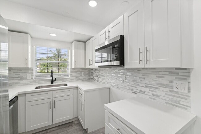 Foto del edificio - 380 NW 2nd Way