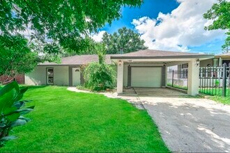 Building Photo - 1305 Winchester Dr