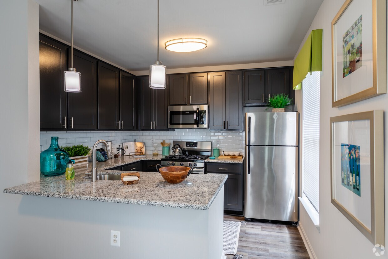 Pinnacle at Town Center Apartments 19860 Century Blvd Germantown, MD