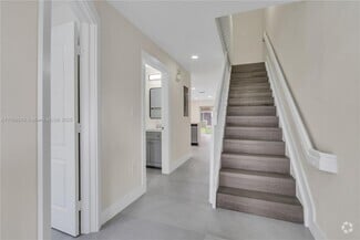Building Photo - 3167 SW 129th Ter