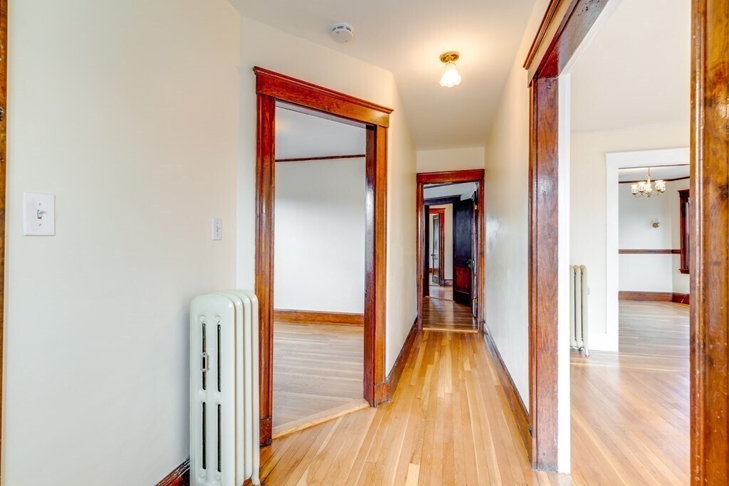 Primary Photo - 103 Fuller St
