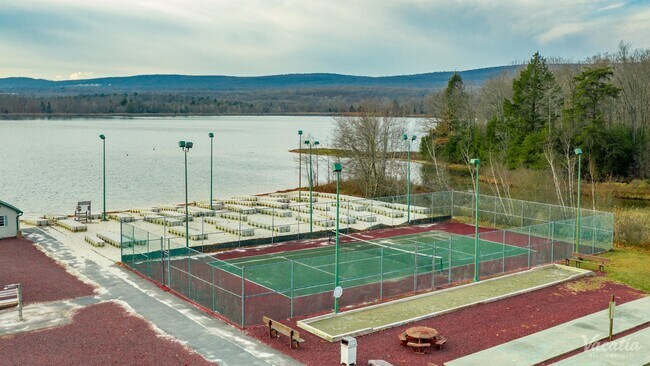 Foto del edificio - Quail Hollow