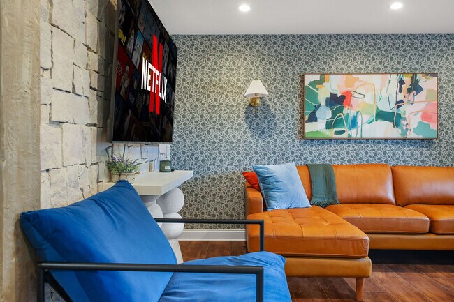 Foto del edificio - 8922 Hetherington Dr