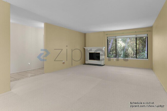 Foto del edificio - 2440 140th Ave NE