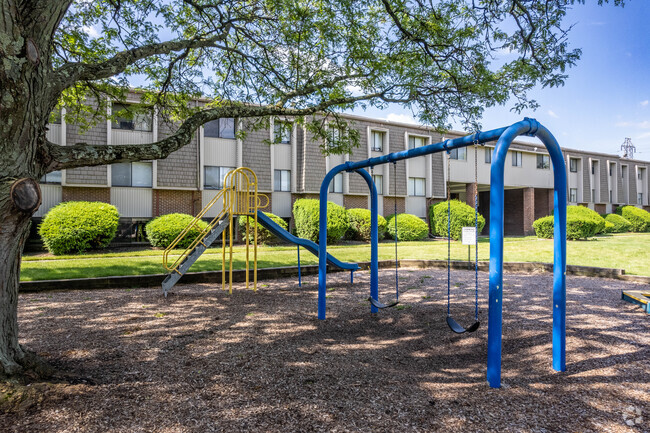 Onsite Playground - Kings Highlands Apartments