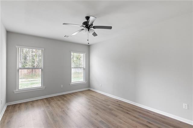 Foto del edificio - 45269 Riverdale Heights Rd