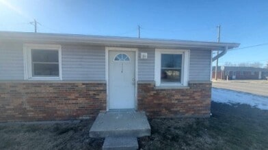 Building Photo - 1110 Leota Dr