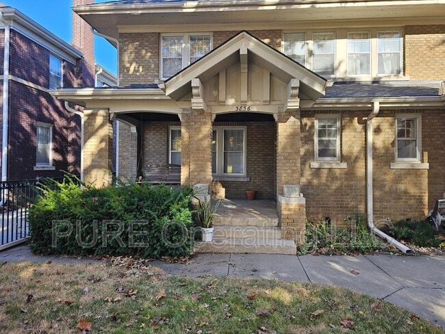 Building Photo - 3856 California St