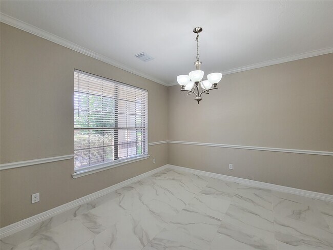 Building Photo - 11130 Celano Dr