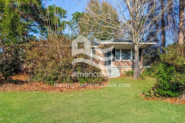 Building Photo - 429 Bel-Air Dr