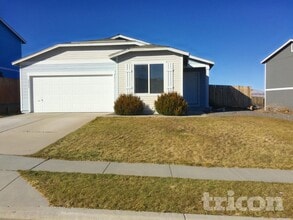 Building Photo - 7711 Mariner Cove Dr